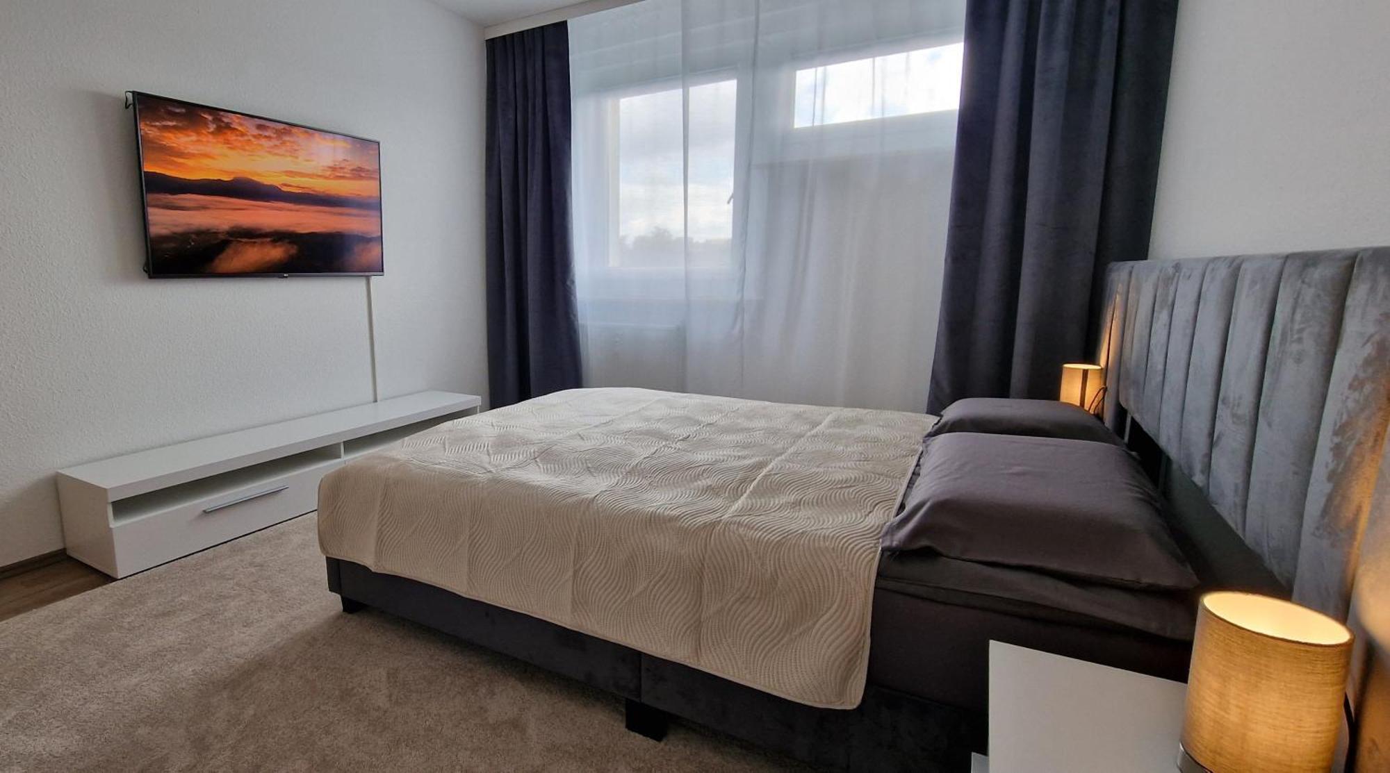 2 Bedroom Cityview Apartment Ps5-Qled Tv-Parking เคมนิตซ์ ภายนอก รูปภาพ